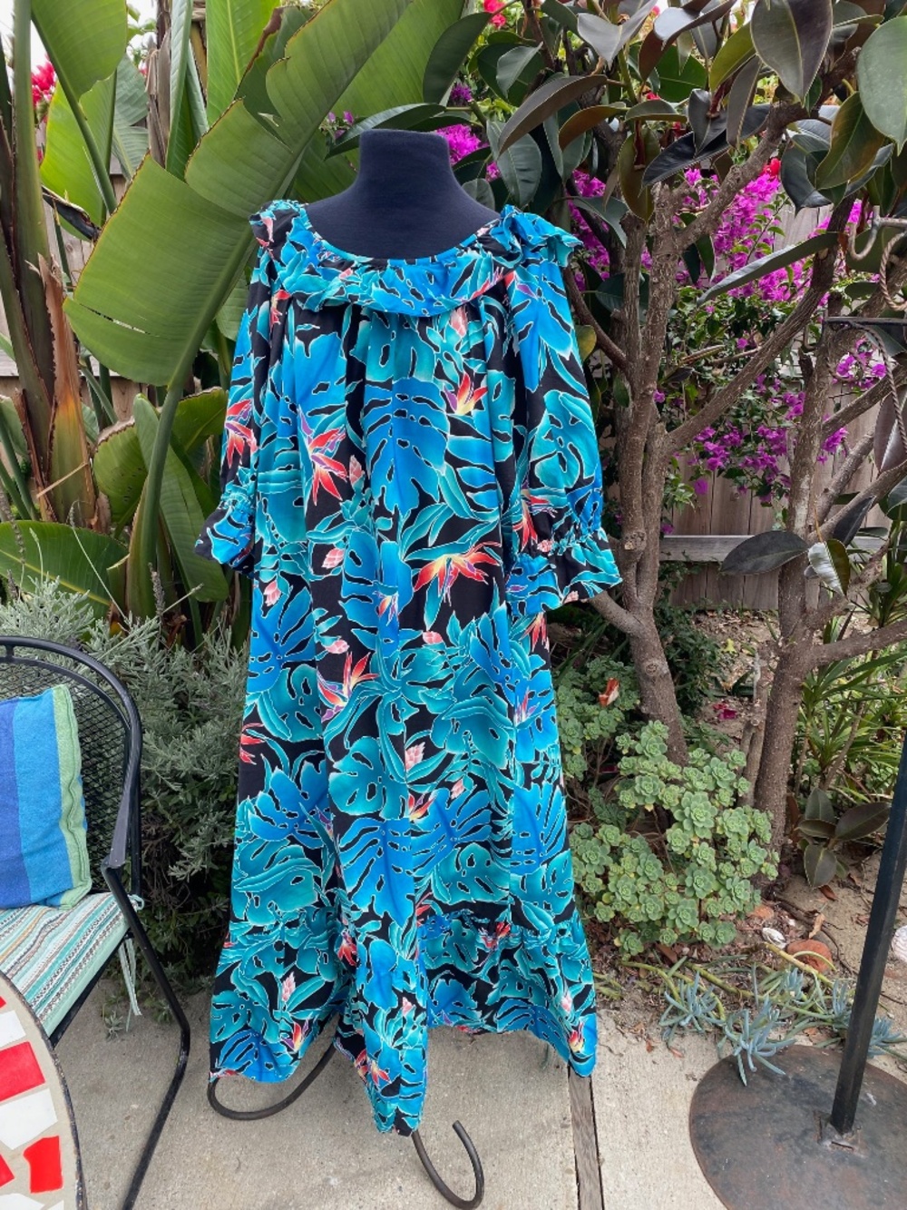 Hilo Hattie, The Hawaiian Original, Hawaiian Print Vintage Dress
